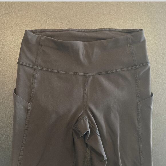 Lululemon Invigorate Crop 22” Leggings, Everlux Black, Women’s Size 2 - Picture 2 of 8